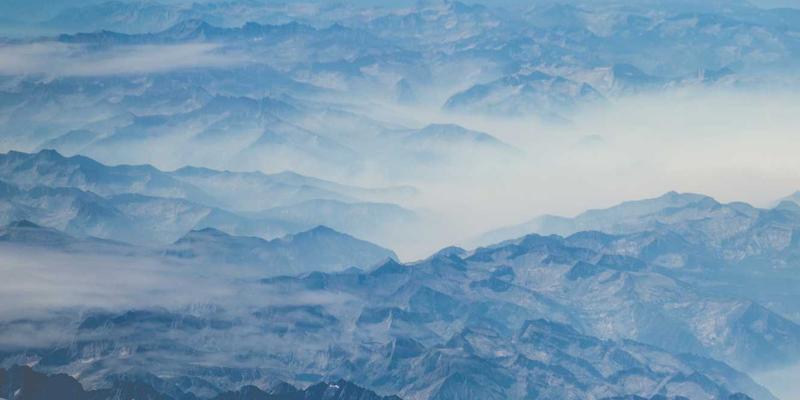 婚恋交友新思维：从相亲到情感咨询的完整成长路径