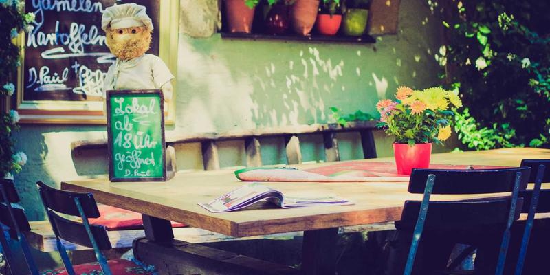 数字游民婚恋交友挑战：如何在流动世界中寻找并维系亲密关系